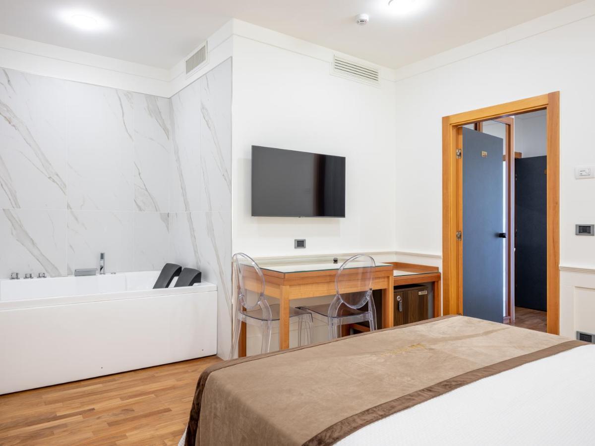 Mirabella Hotel Mirabella Eclano エクステリア 写真