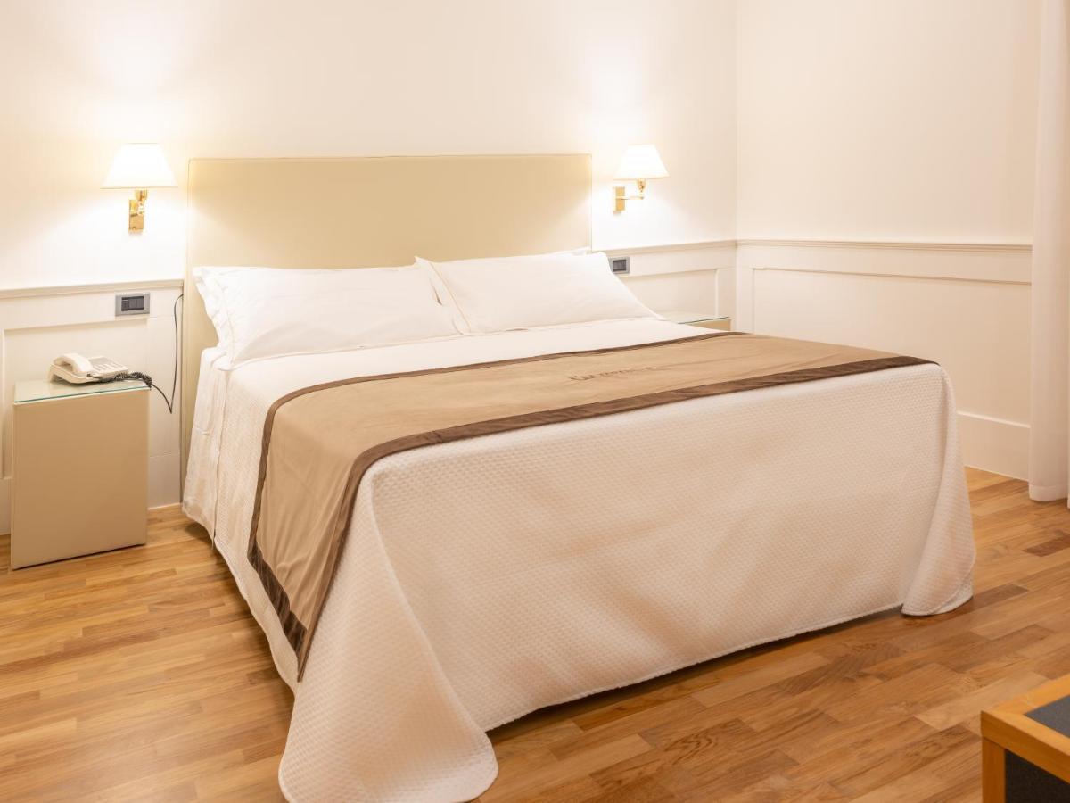 Mirabella Hotel Mirabella Eclano エクステリア 写真