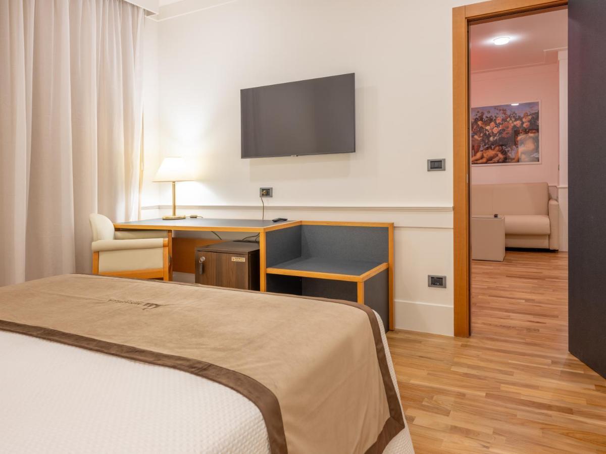 Mirabella Hotel Mirabella Eclano エクステリア 写真