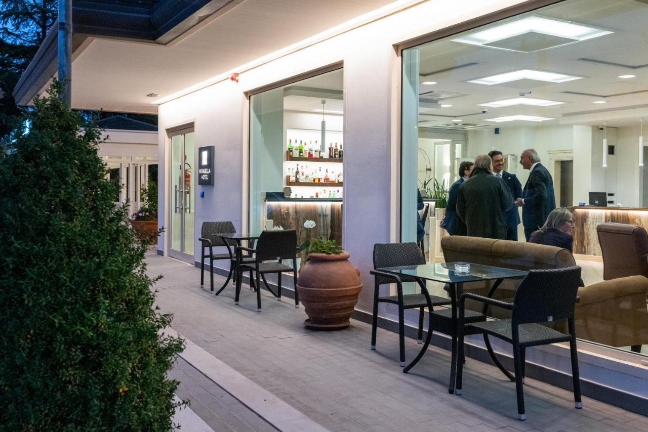 Mirabella Hotel Mirabella Eclano エクステリア 写真